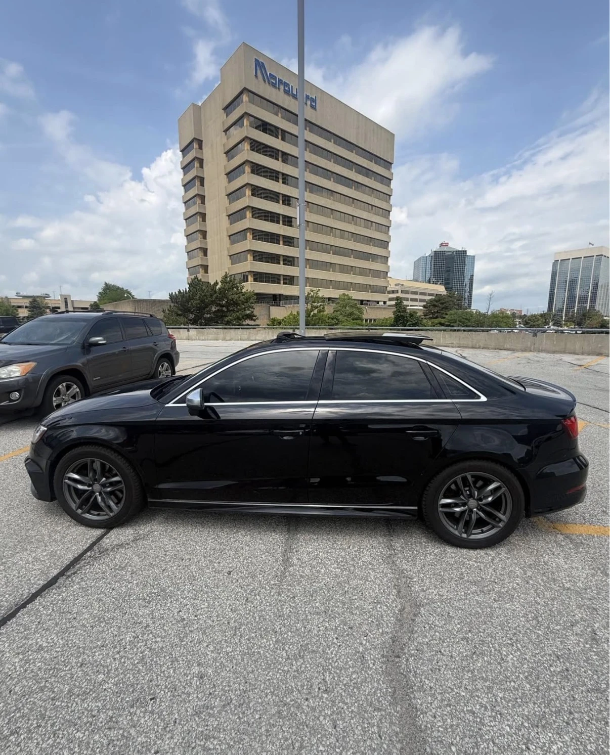 Audi S3 2.0Т * DISTRONIC * PANO * DRIVE SELECT * СТОКОВА *, снимка 4 - Автомобили и джипове - 55231695
