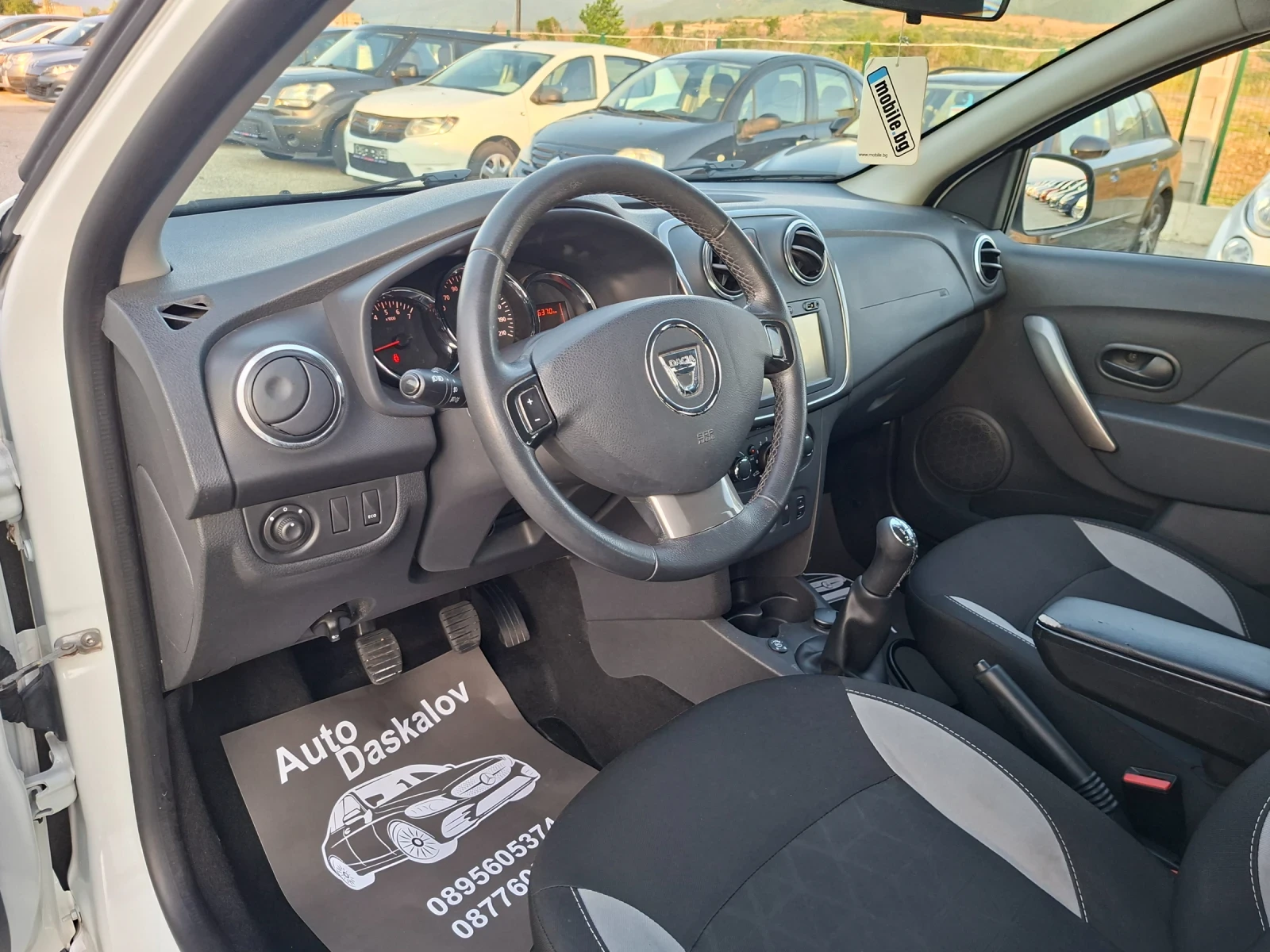 Dacia Sandero 0, 9 i+ Gpl STEPWEI, снимка 10 - Автомобили и джипове - 55334917