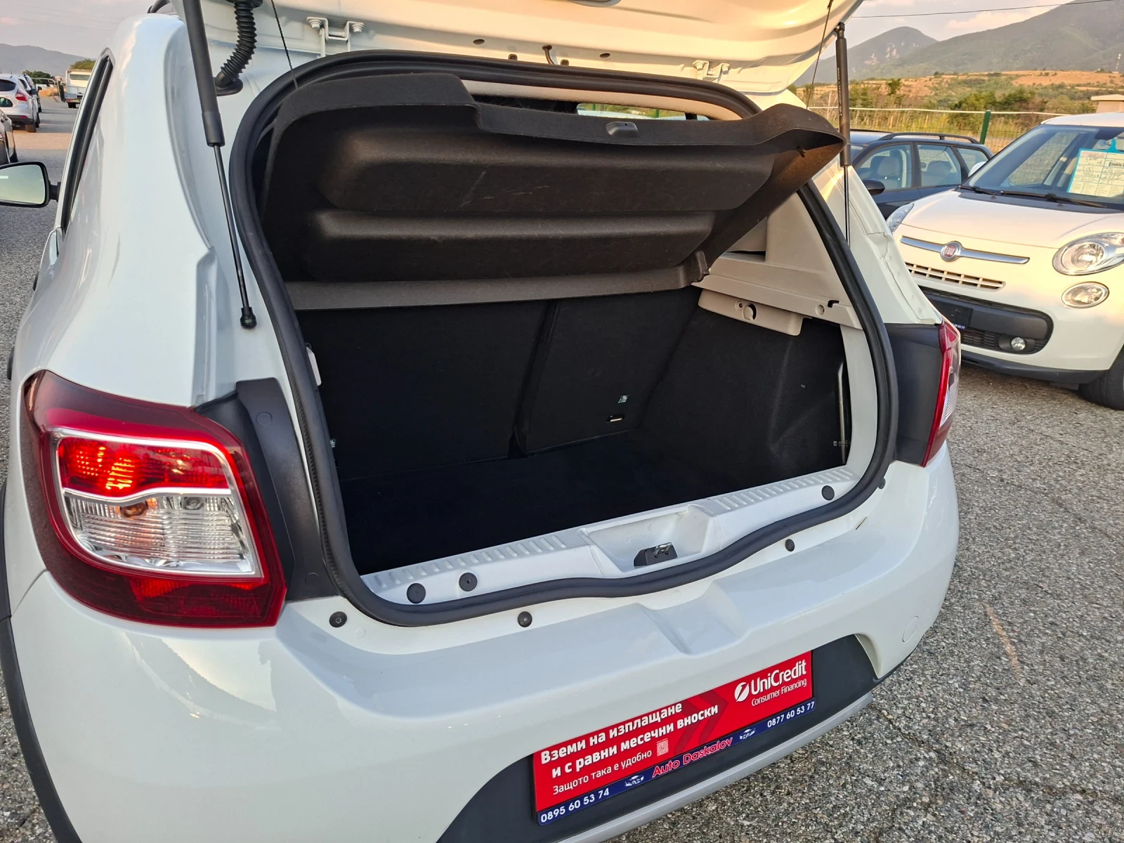 Dacia Sandero 0, 9 i+ Gpl STEPWEI, снимка 13 - Автомобили и джипове - 55334917