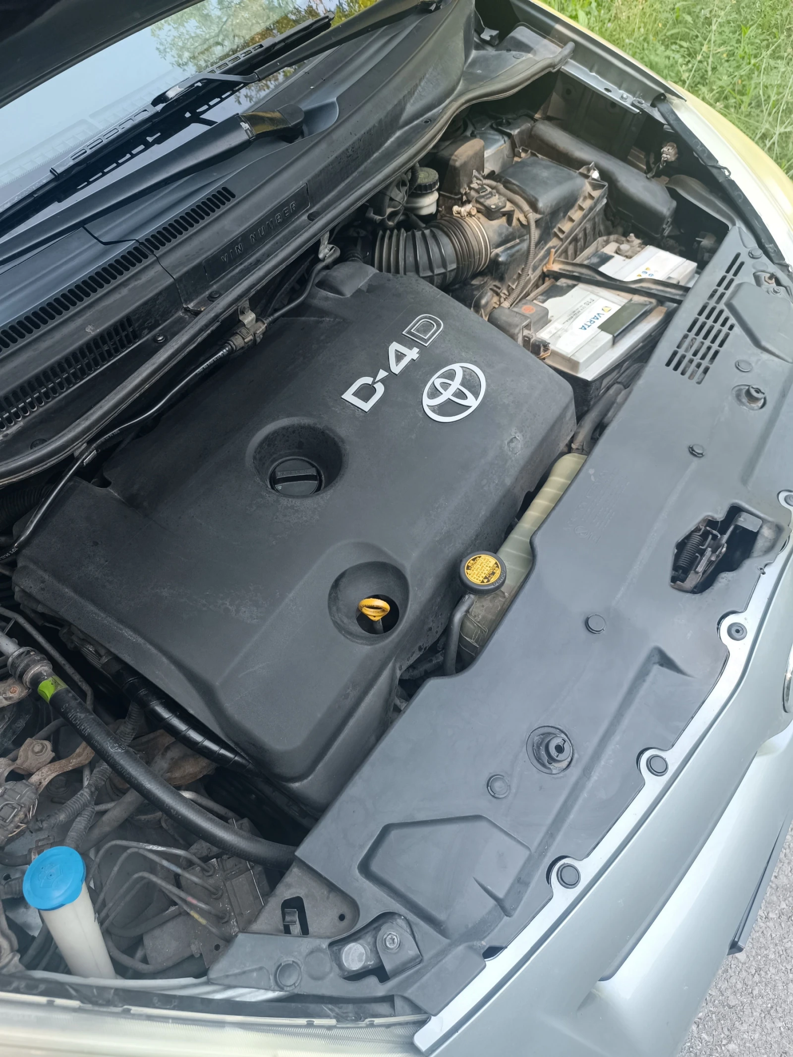 Toyota Corolla verso 2, 2, снимка 5 - Автомобили и джипове - 55429029