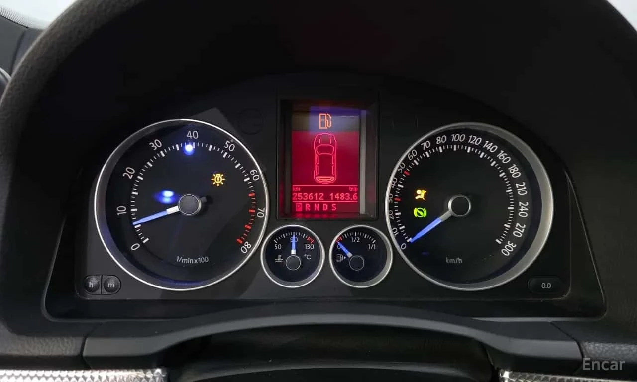 VW Golf * R32 * ЦЕНА ДО БГ, снимка 8 - Автомобили и джипове - 55739288