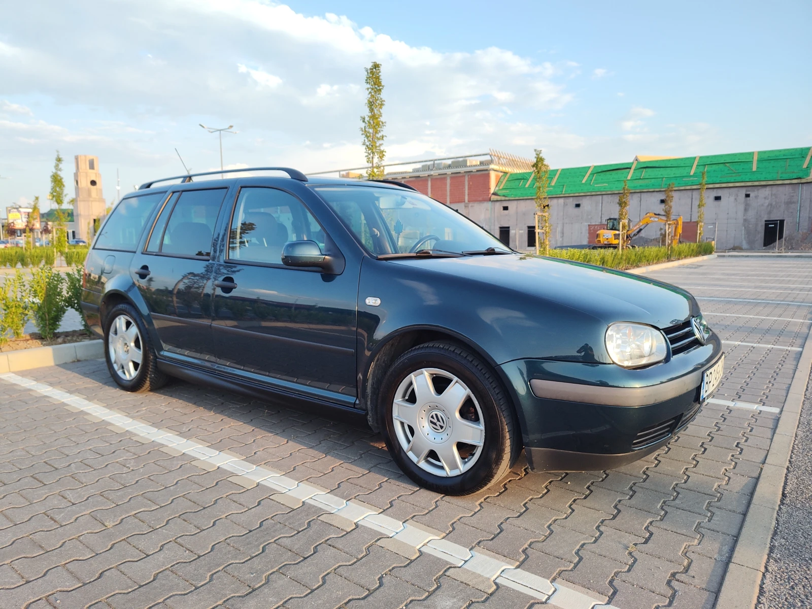 VW Golf 1.9 TDI  101к.с., снимка 6 - Автомобили и джипове - 55774067