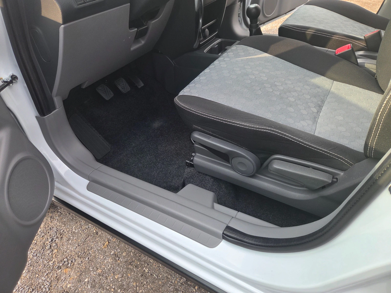Suzuki SX4 1.6 i 4x4 FACE, снимка 10 - Автомобили и джипове - 55890416