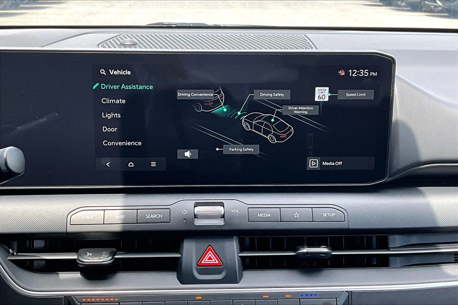 Kia K4 LX | Heated Seats | CarPlay | Smart Cruise Control, снимка 13 - Автомобили и джипове - 56074977