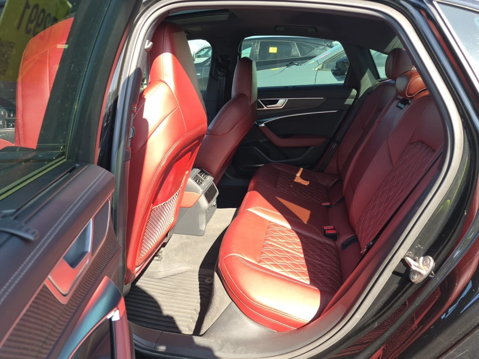 Audi S6 Premium Plus * 360 * B&O * CARFAX * , снимка 11 - Автомобили и джипове - 56092869