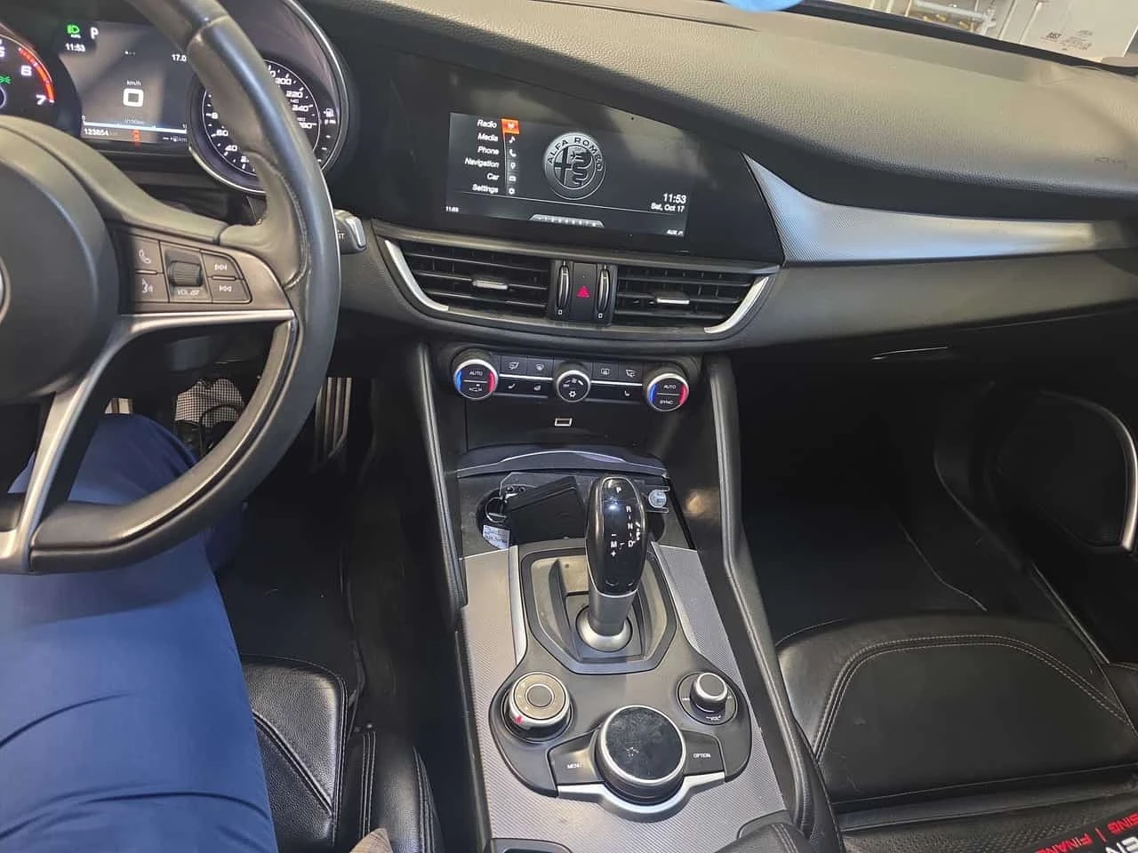 Alfa Romeo Giulia Ti * CARFAX * ��� ������������ ������ | Mobile.bg � ����������� 9