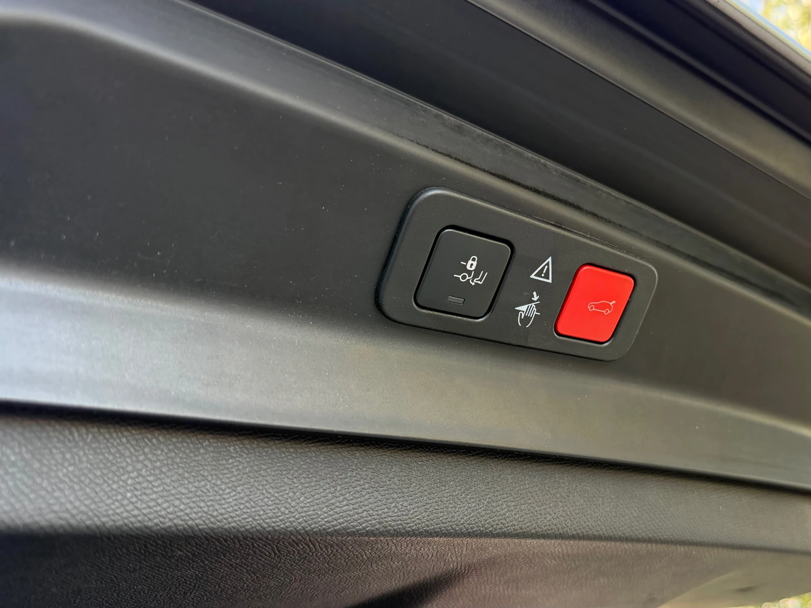 Peugeot 5008 2.0 HDI GT, снимка 14 - Автомобили и джипове - 56647973
