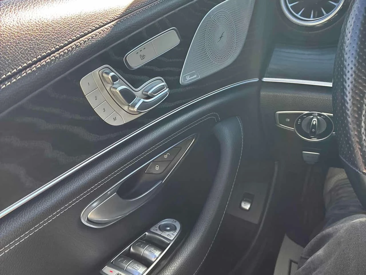 Mercedes-Benz CLS 450 * CARFAX * ����� �� ����������� | Mobile.bg � ����������� 10
