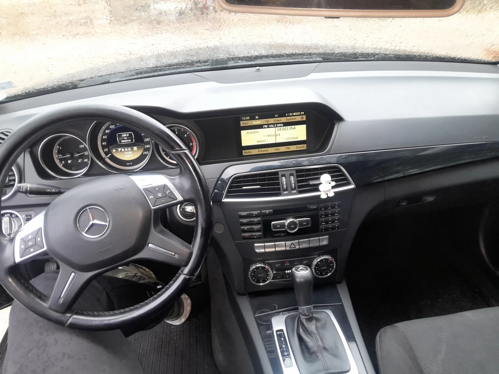 Mercedes-Benz C 220, снимка 8 - Автомобили и джипове - 56747942