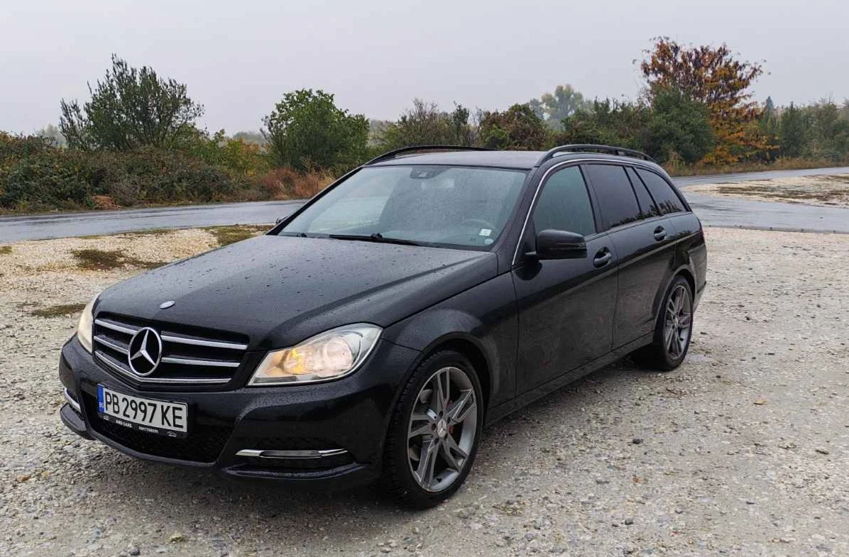 Mercedes-Benz C 220, снимка 2 - Автомобили и джипове - 56747942