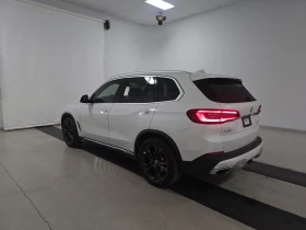 BMW X5 DISTRONIC* LASER* AMBIENT* PANO* ОБДУХ* МАСАЖИ* , снимка 6