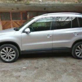 VW Tiguan 2.0 TDI, снимка 2