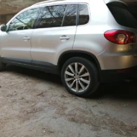 VW Tiguan 2.0 TDI, снимка 3