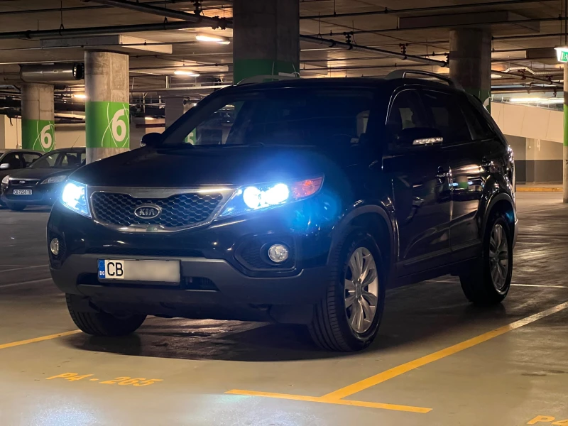 Kia Sorento 2.2CRDi Автоматик, снимка 15 - Автомобили и джипове - 46885989