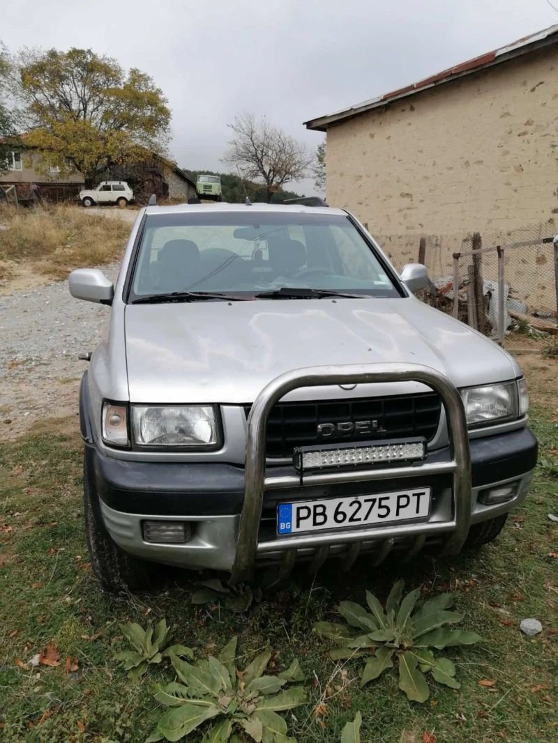 Opel Frontera 2.2, снимка 2 - Автомобили и джипове - 47615253