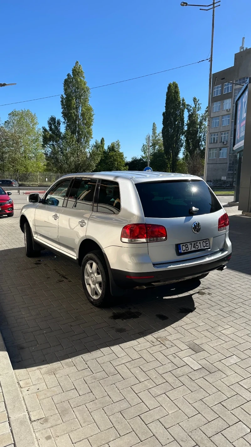 VW Touareg, снимка 4 - Автомобили и джипове - 48682435