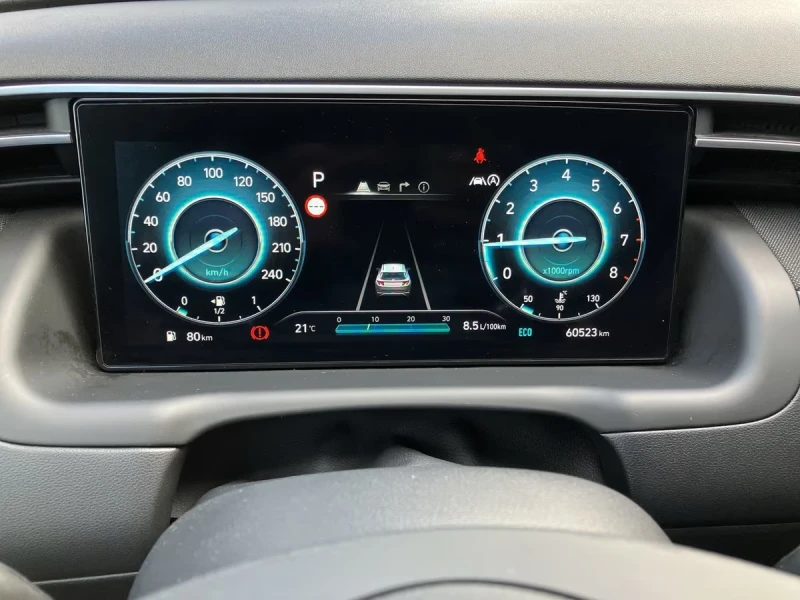 Hyundai Tucson PRIME/179HP/PANO/MEMO/CAM/NAVI/LED/465g, снимка 10 - Автомобили и джипове - 52134672