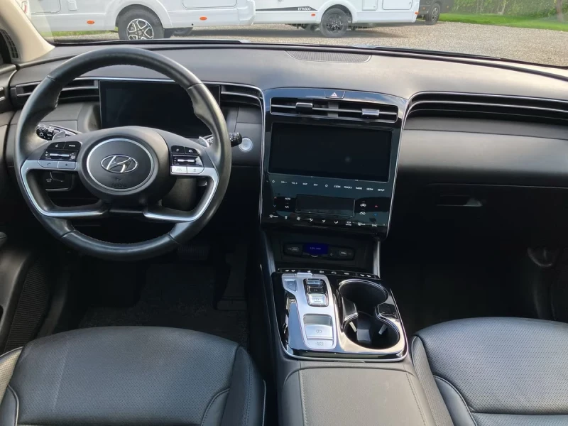 Hyundai Tucson PRIME/179HP/PANO/MEMO/CAM/NAVI/LED/465g, снимка 9 - Автомобили и джипове - 52134672