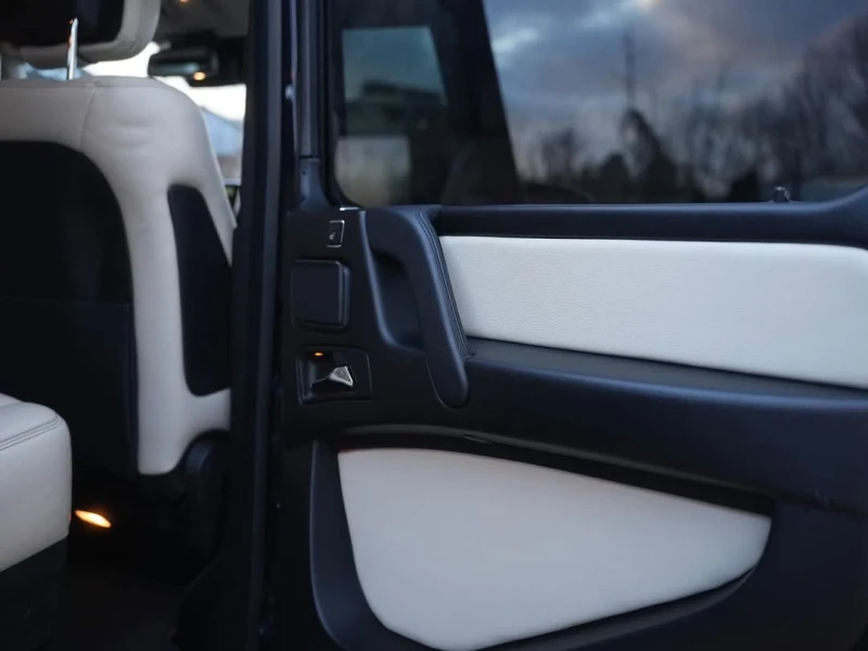 Mercedes-Benz G 350 D, снимка 14 - Автомобили и джипове - 52472237