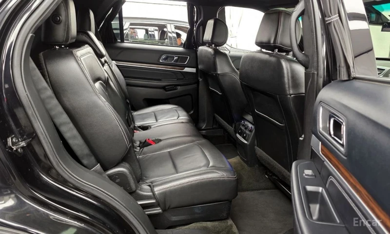 Ford Explorer, снимка 12 - Автомобили и джипове - 52752031