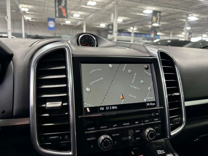 Porsche Cayenne * Type 92A * CARFAX * ЦЕНА ДО БГ, снимка 13 - Автомобили и джипове - 53234244