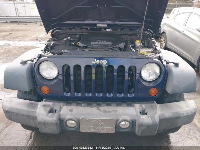 Jeep Wrangler UNLIMITED SPORT, снимка 13 - Автомобили и джипове - 48296817