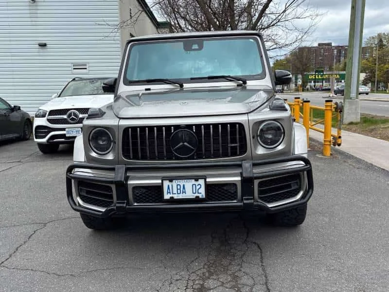 Mercedes-Benz G 63 AMG * CARFAX * АВТОКРЕДИТ БЕЗ ПЪРВОНАЧАЛНА ВНОСКА, снимка 3 - Автомобили и джипове - 54654751