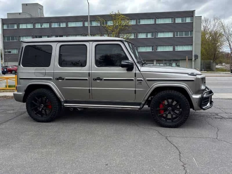 Mercedes-Benz G 63 AMG * CARFAX * АВТОКРЕДИТ БЕЗ ПЪРВОНАЧАЛНА ВНОСКА, снимка 4 - Автомобили и джипове - 54654751