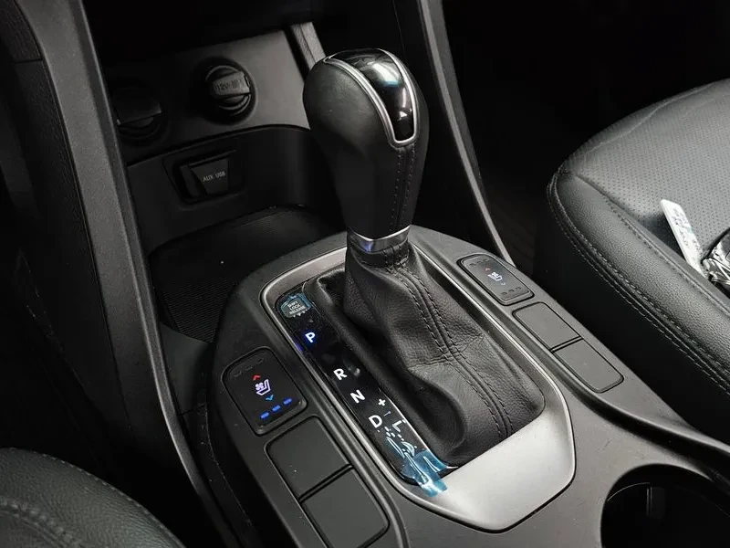 Hyundai Santa fe  Diesel (E-Vgt) 2.0 2Wd Premium, снимка 9 - Автомобили и джипове - 54999050