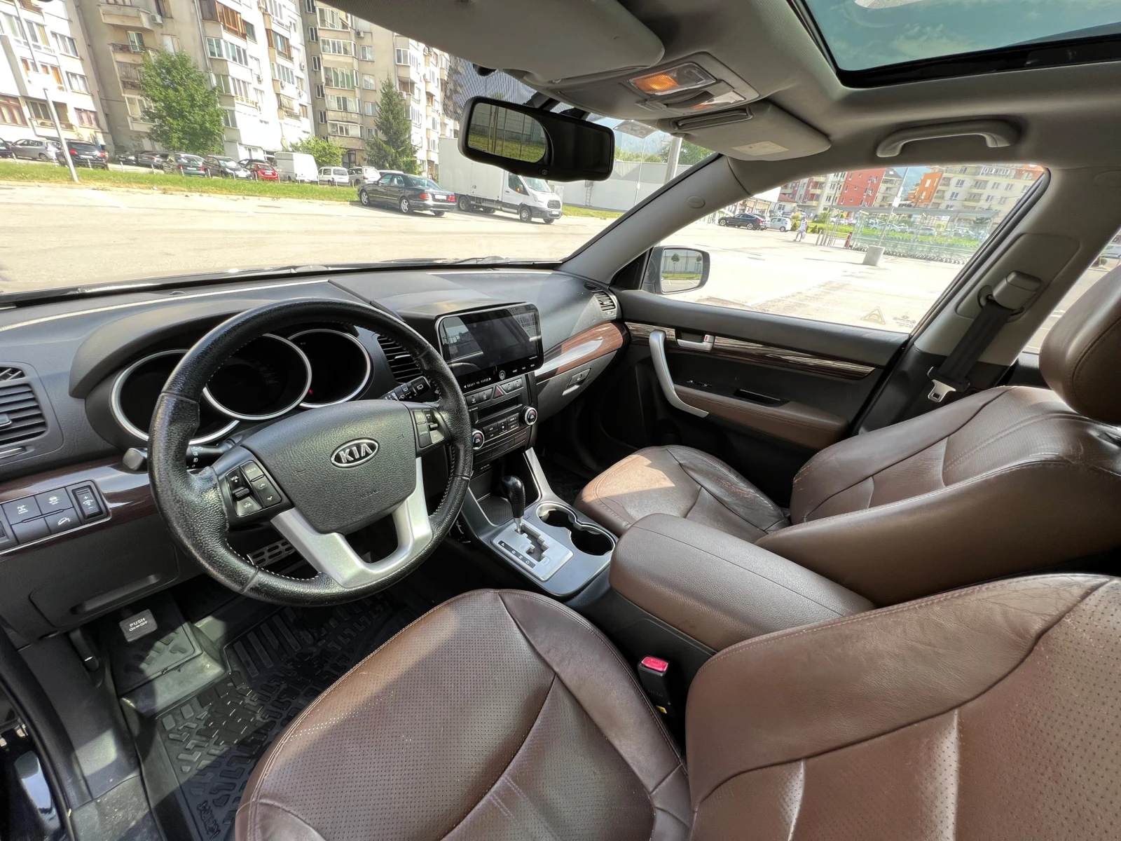 Kia Sorento 2.2CRDi Автоматик - изображение 8