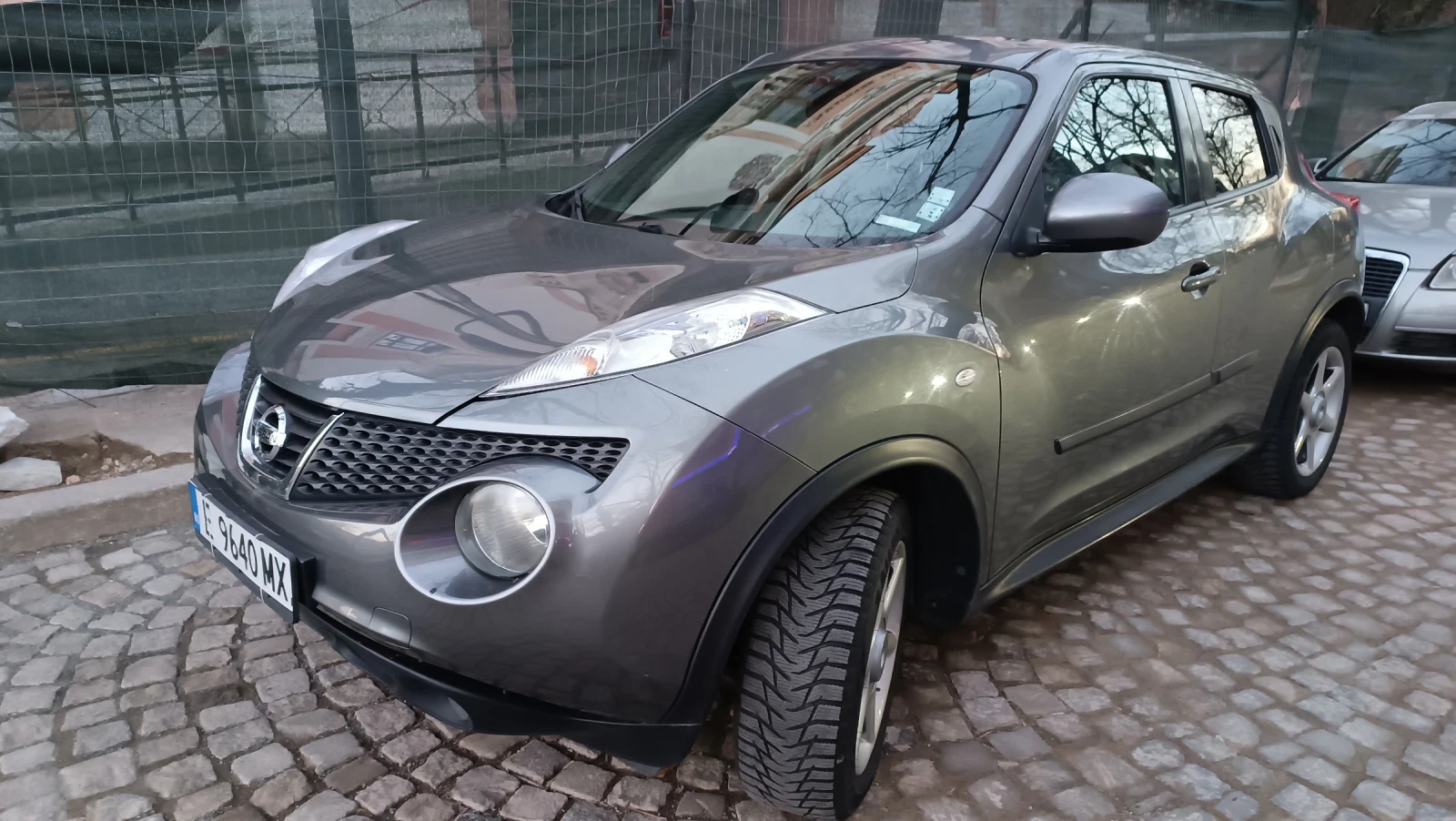 Nissan Juke 1.6 автоматик - изображение 6
