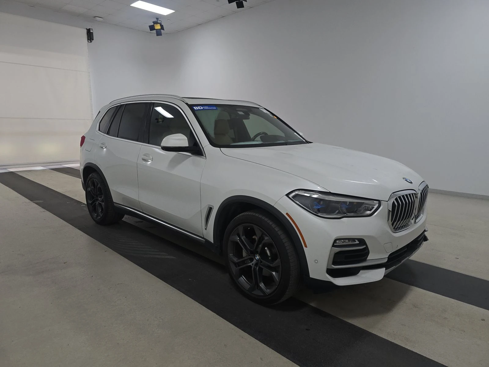 BMW X5 DISTRONIC* LASER* AMBIENT* PANO* �����* ������*  | Mobile.bg � ����������� 3