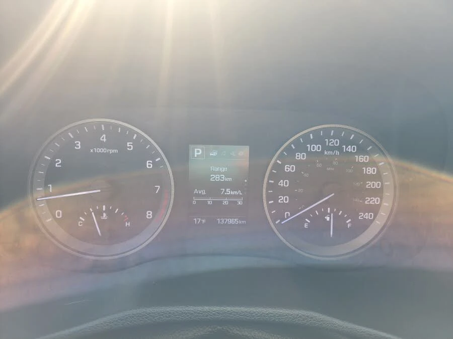 Hyundai Tucson AWD* ПОДГРЕВ* М.ТОЧКА, снимка 14 - Автомобили и джипове - 54174543