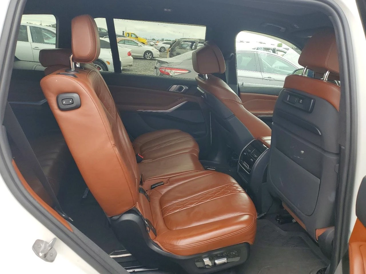 BMW X7 3.0l xDrive40I, снимка 11 - Автомобили и джипове - 54705918