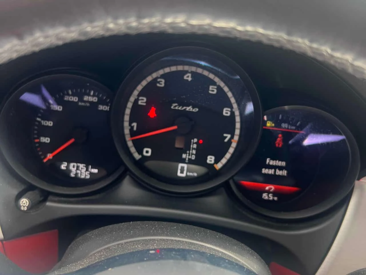 Porsche Macan * Turbo * АВТОКРЕДИТ БЕЗ ПЪРВОНАЧАЛНА ВНОСКА* , снимка 8 - Автомобили и джипове - 54842309