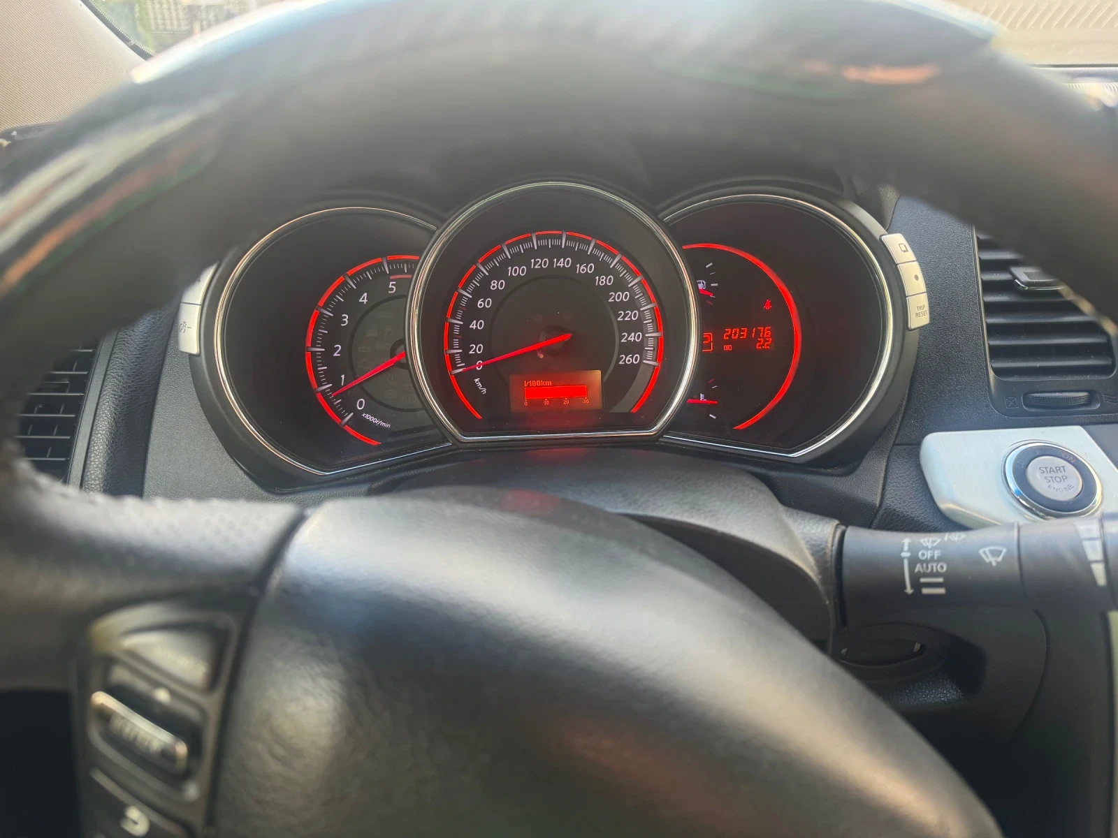 Nissan Murano, снимка 9 - Автомобили и джипове - 55644327
