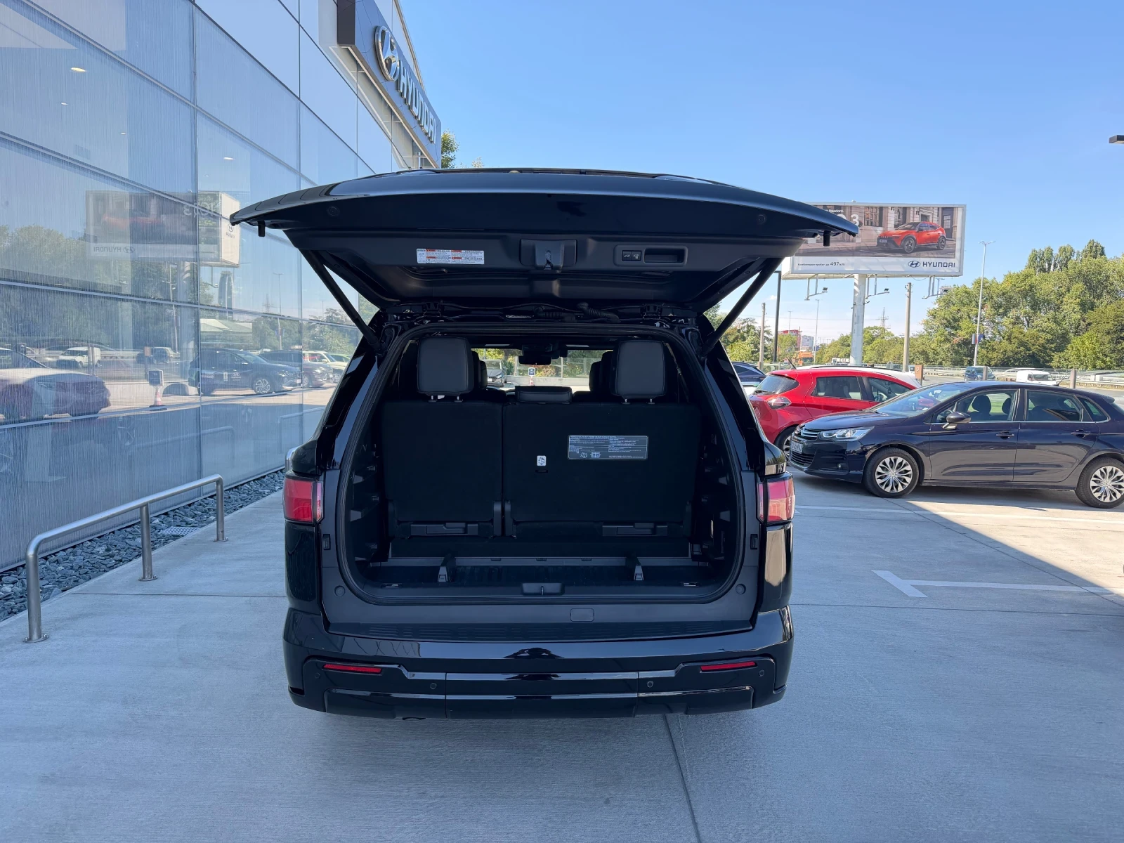 Toyota Sequoia Platinum 3.5 i-ForceMAX AWD Hybrid 360 Pano , снимка 16 - Автомобили и джипове - 56104452