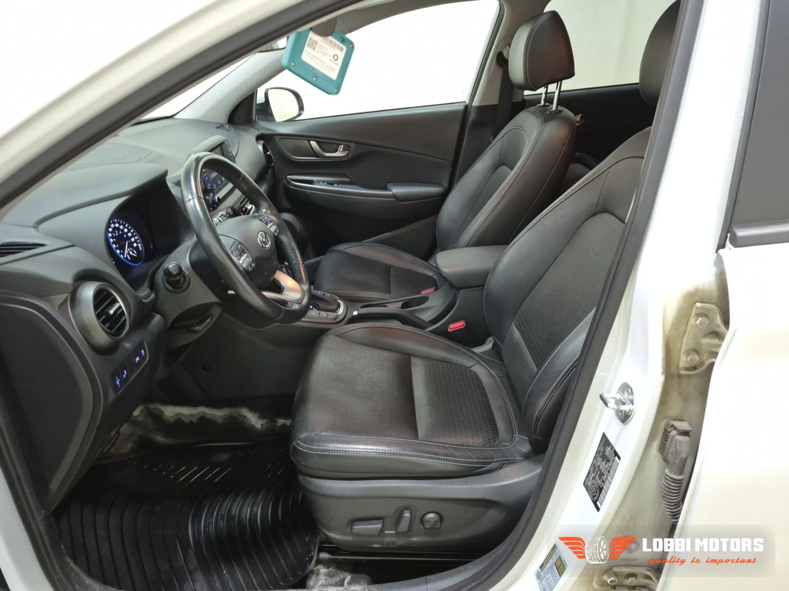 Hyundai Kona, снимка 5 - Автомобили и джипове - 56297518