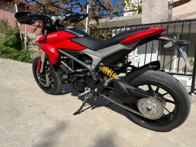Ducati Hypermotard  939, снимка 2 - Мотоциклети и мототехника - 44651194