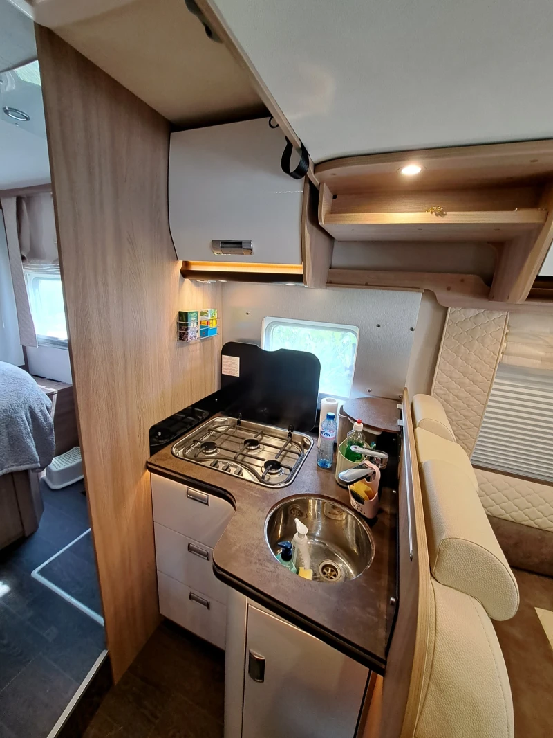 Кемпер Laika Kosmo, снимка 10 - Каравани и кемпери - 52281309