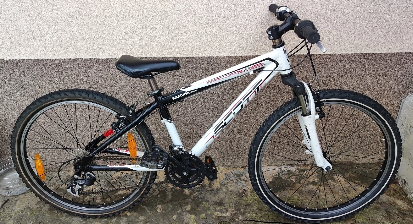    Scott 24  21   | Mobile.bg   1