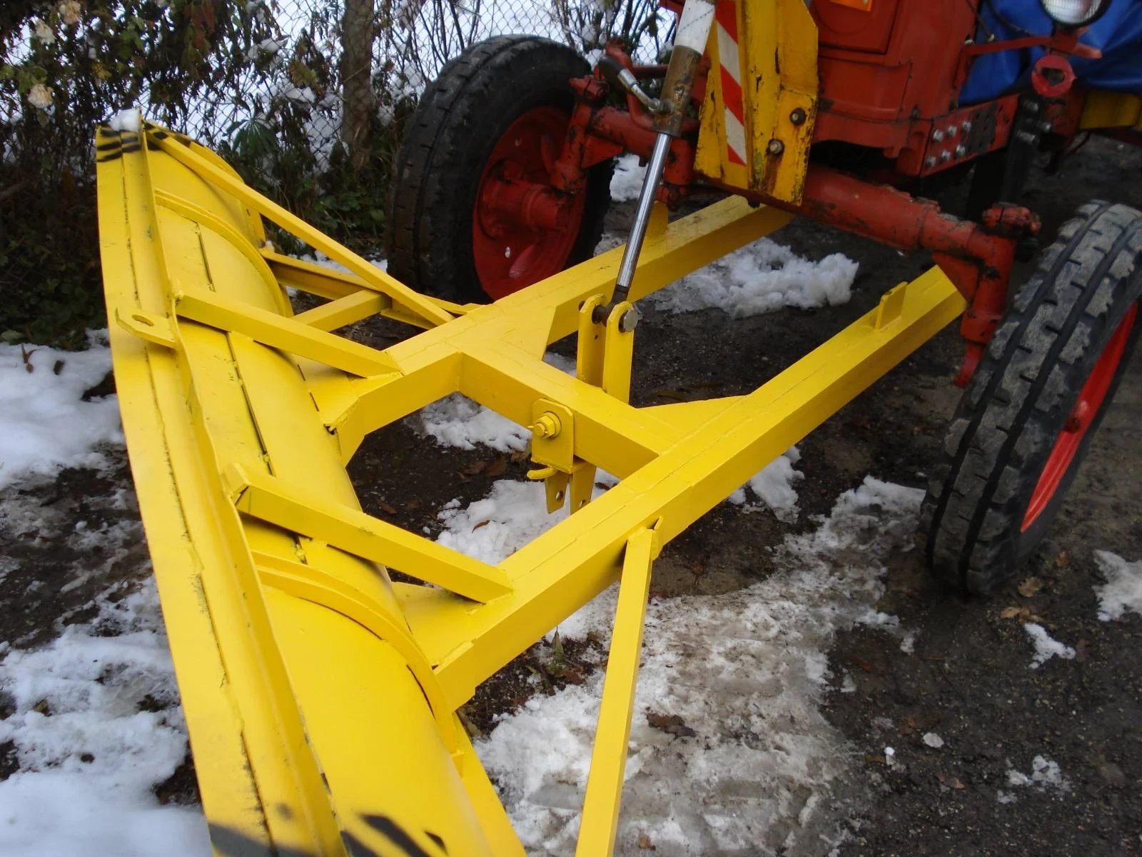 ������ �� ���� | Mobile.bg � ����������� 1