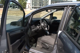 Opel Zafira 1.9 CDTI Един Собственик 6+ 1, снимка 15