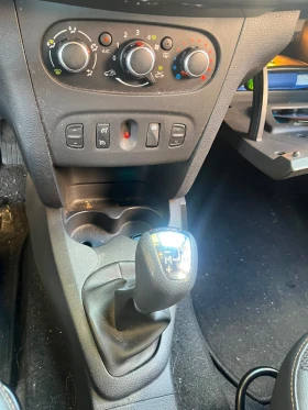 Dacia Sandero STEPWEY, автомат, 1.5dci, 2019, снимка 8