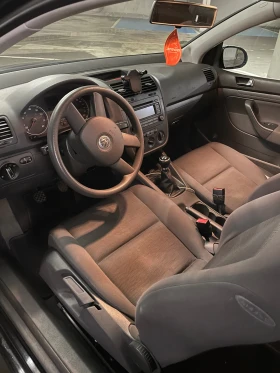 Обява за продажба на VW Golf V ~3 750 лв. - изображение 4