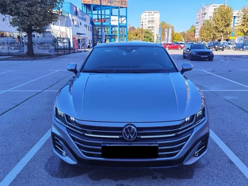 VW Arteon 2.0TDI* 4MOTION* R-LINE* 70 хил.* В Гаранция до 20, снимка 15 - Автомобили и джипове - 44507811