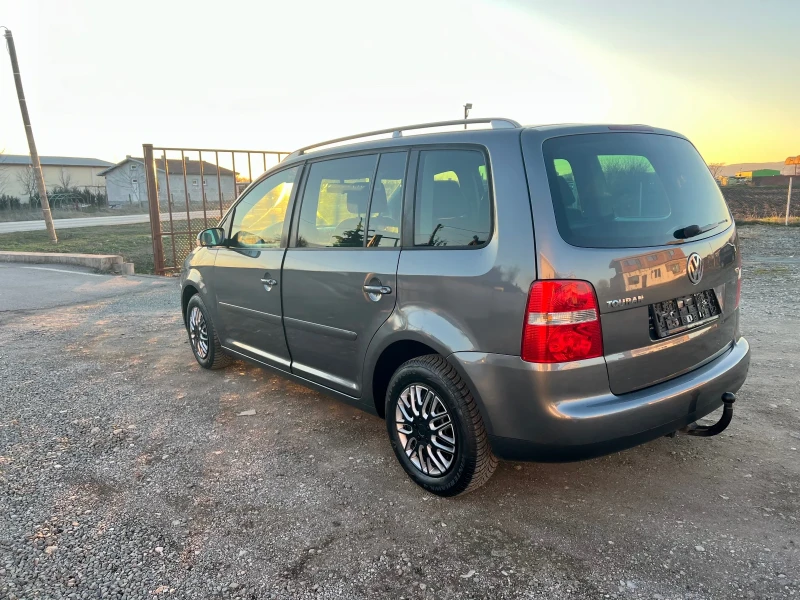 VW Touran 1.9TDI 101kc Пълна сервизна история, снимка 7 - Автомобили и джипове - 48825668