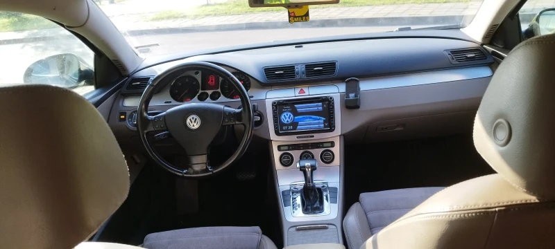 VW Passat, снимка 5 - Автомобили и джипове - 52369415