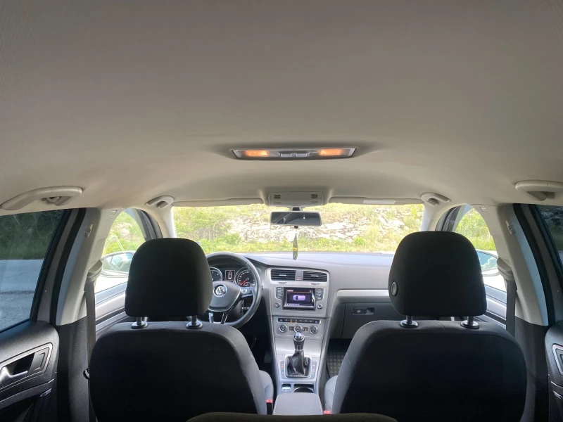 VW Golf 1.6 TDI, снимка 13 - Автомобили и джипове - 50494601
