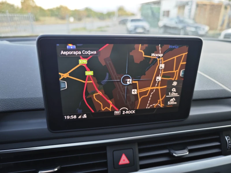 Audi A4 2019 TOP CENA, снимка 13 - Автомобили и джипове - 51476875